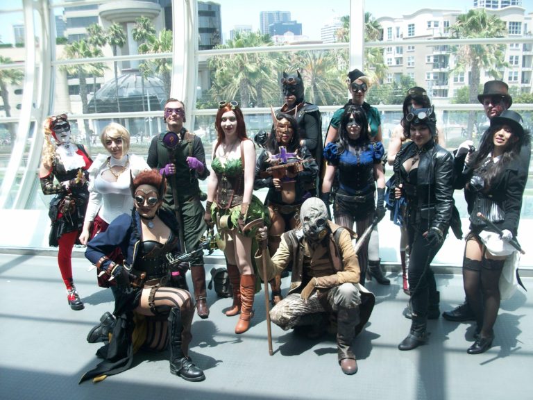 SDCC 2012! Pt. 4: I Was A Cosplay Roadie